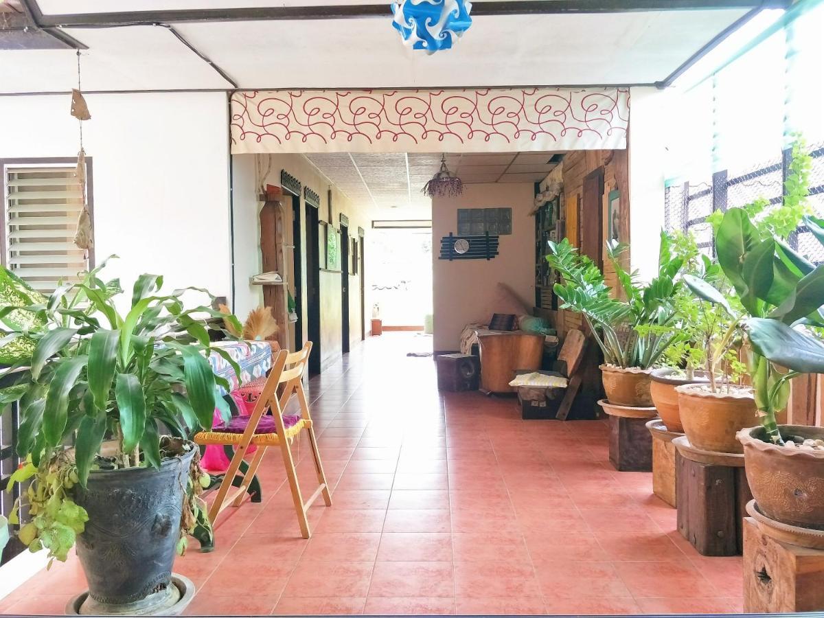 Baan Jaidee Guesthouse Trat Exteriör bild